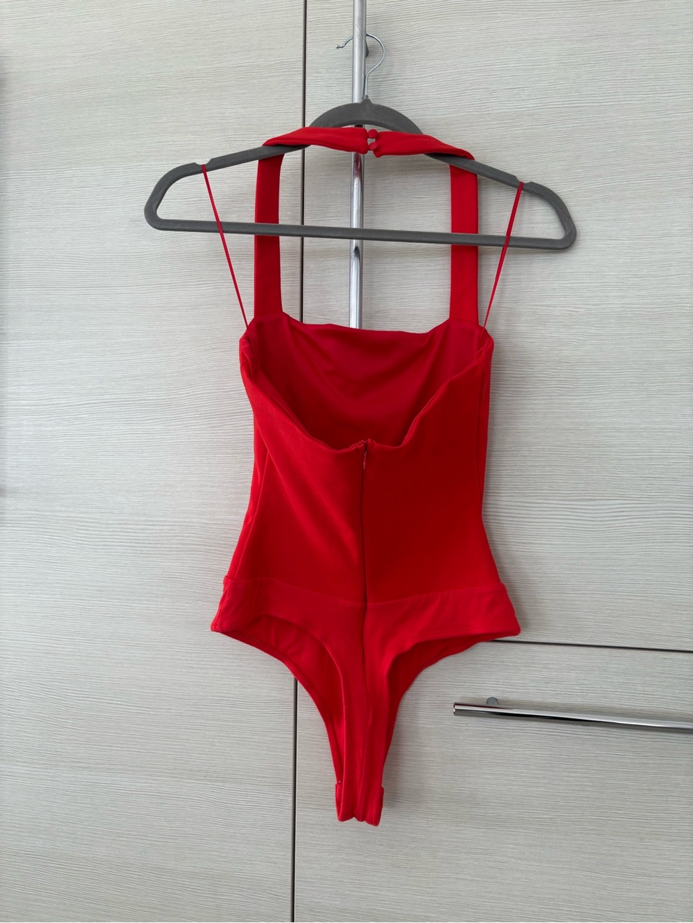 Superdown Reece Halter Bodysuit in Red - Picture 8 of 17